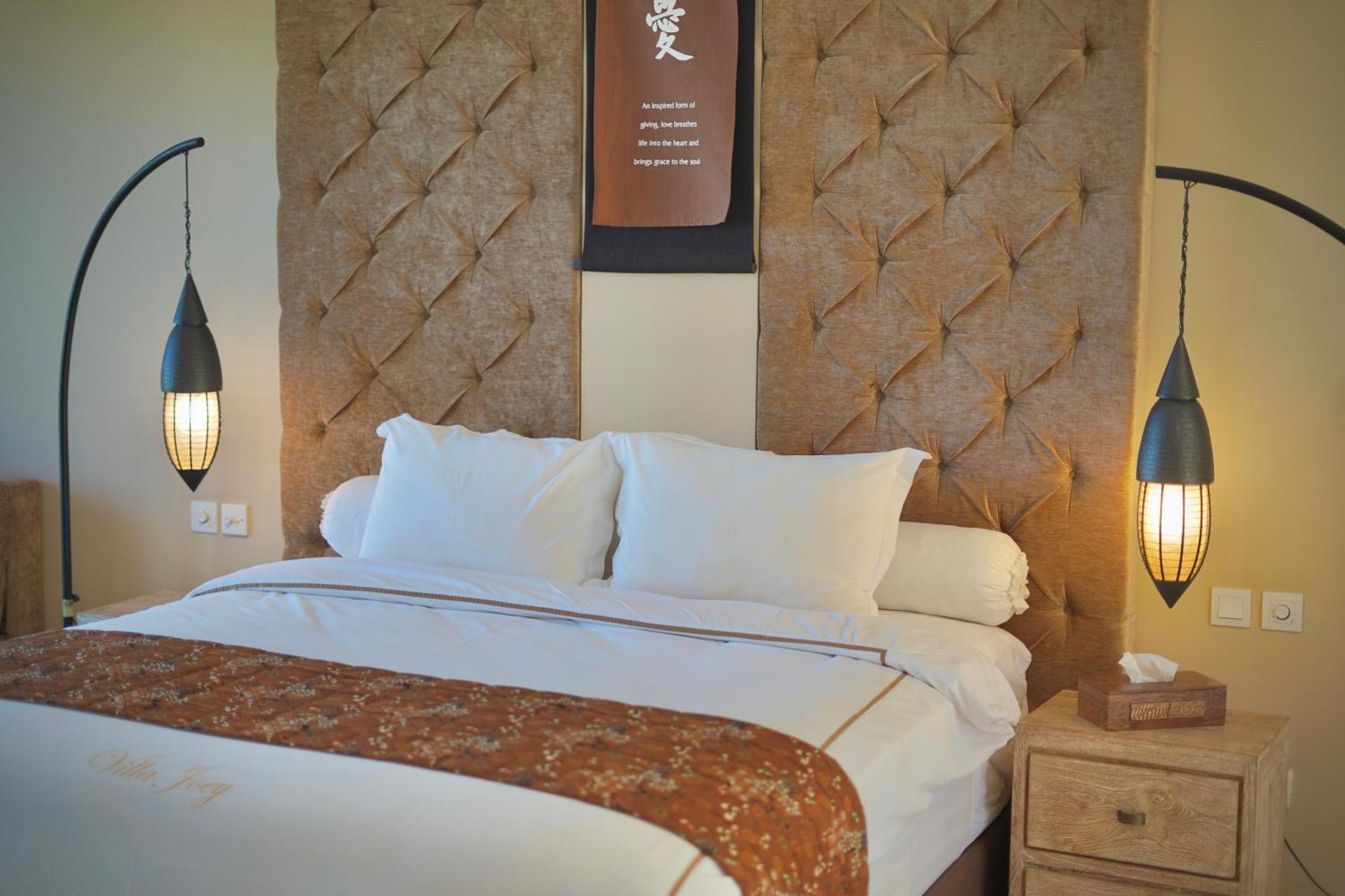 Villa Mandalika Lombok Kuta  Exteriör bild
